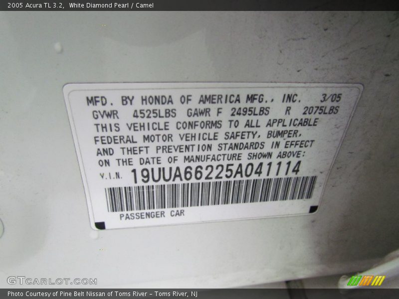 White Diamond Pearl / Camel 2005 Acura TL 3.2