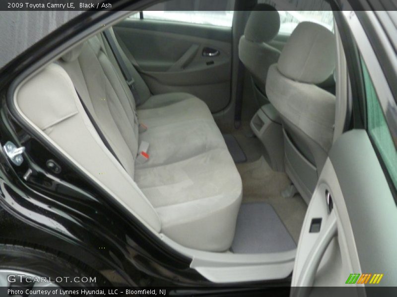 Black / Ash 2009 Toyota Camry LE