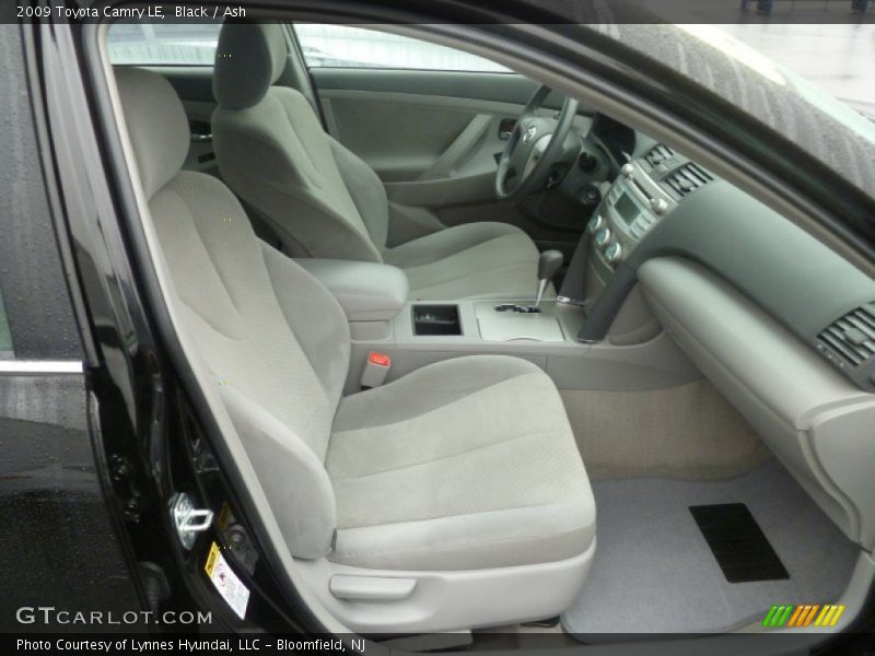 Black / Ash 2009 Toyota Camry LE