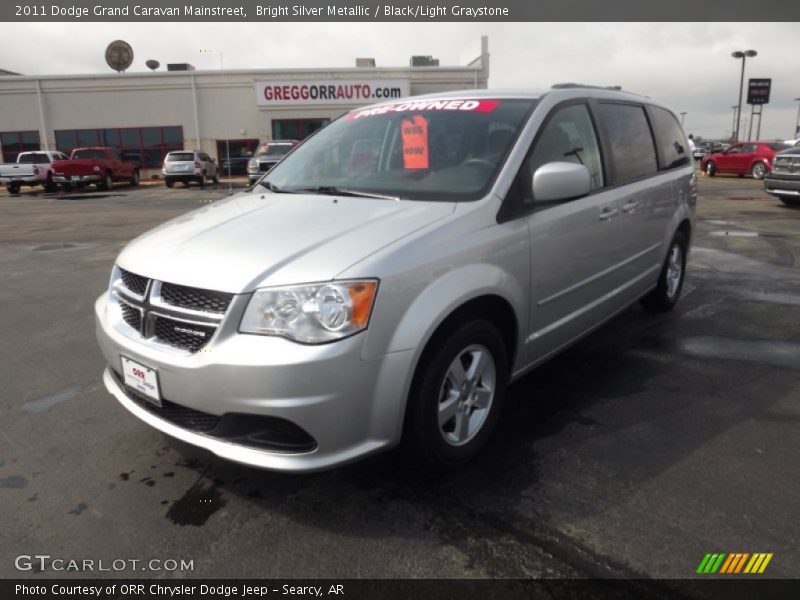 Bright Silver Metallic / Black/Light Graystone 2011 Dodge Grand Caravan Mainstreet