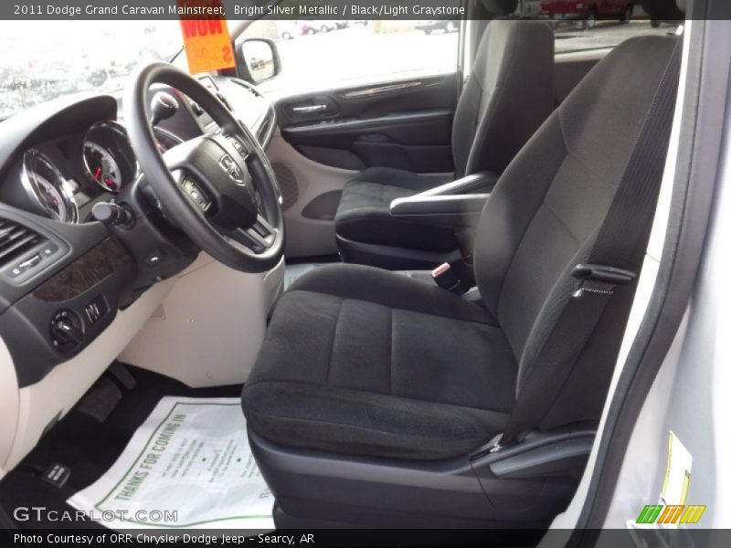 Bright Silver Metallic / Black/Light Graystone 2011 Dodge Grand Caravan Mainstreet