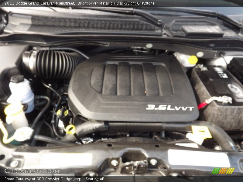 Bright Silver Metallic / Black/Light Graystone 2011 Dodge Grand Caravan Mainstreet