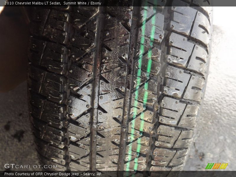 Summit White / Ebony 2010 Chevrolet Malibu LT Sedan