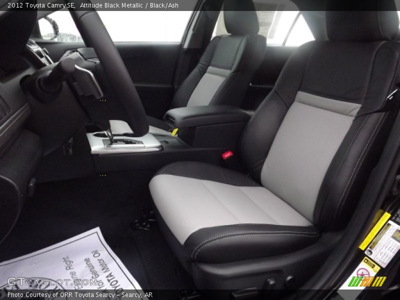 Attitude Black Metallic / Black/Ash 2012 Toyota Camry SE