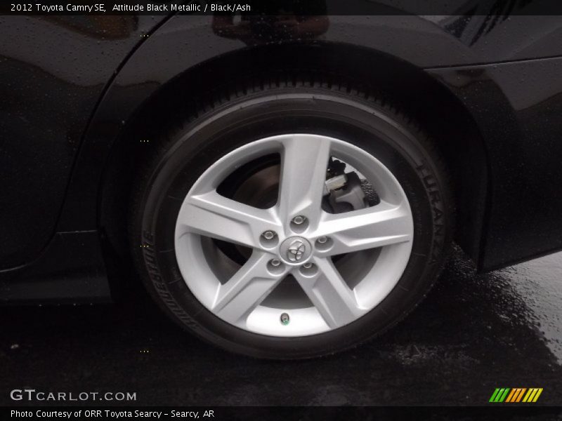 Attitude Black Metallic / Black/Ash 2012 Toyota Camry SE