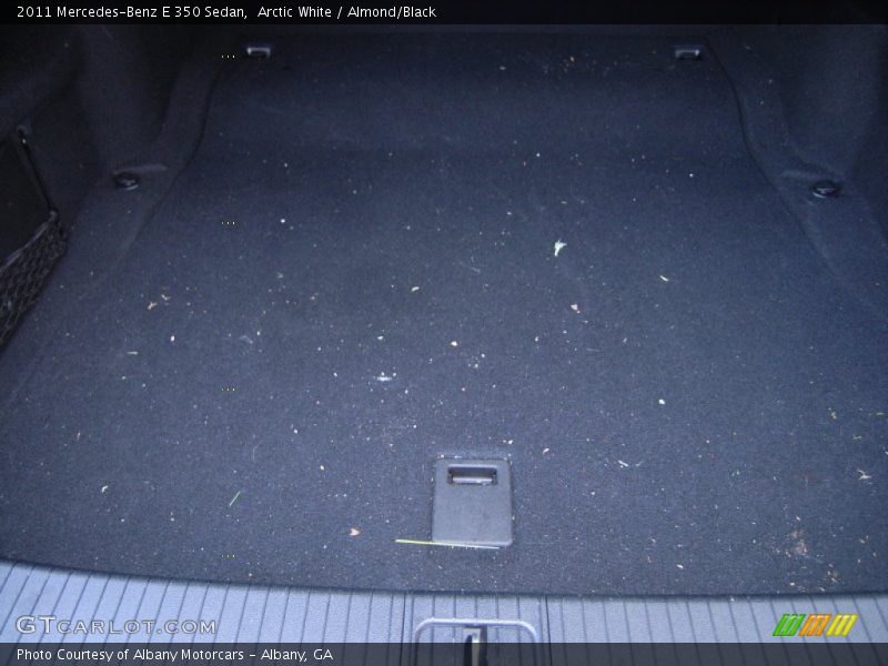 Arctic White / Almond/Black 2011 Mercedes-Benz E 350 Sedan