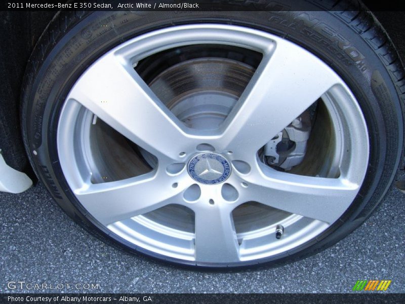 Arctic White / Almond/Black 2011 Mercedes-Benz E 350 Sedan