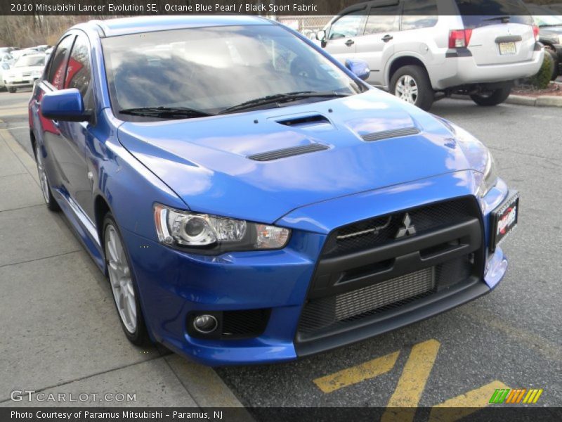 Front 3/4 View of 2010 Lancer Evolution SE