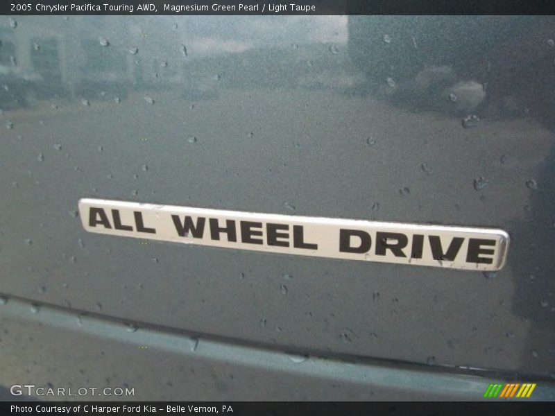 Magnesium Green Pearl / Light Taupe 2005 Chrysler Pacifica Touring AWD