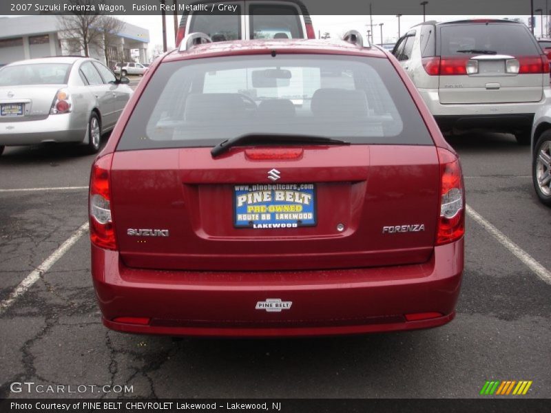 Fusion Red Metallic / Grey 2007 Suzuki Forenza Wagon