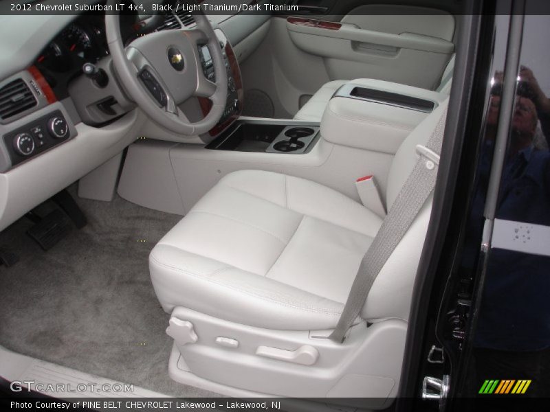 Black / Light Titanium/Dark Titanium 2012 Chevrolet Suburban LT 4x4