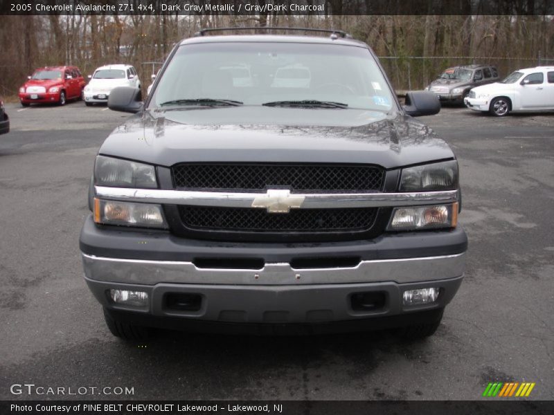 Dark Gray Metallic / Gray/Dark Charcoal 2005 Chevrolet Avalanche Z71 4x4