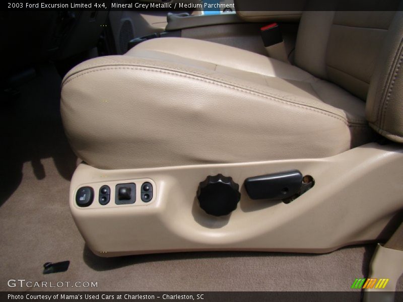 Front Seat of 2003 Excursion Limited 4x4