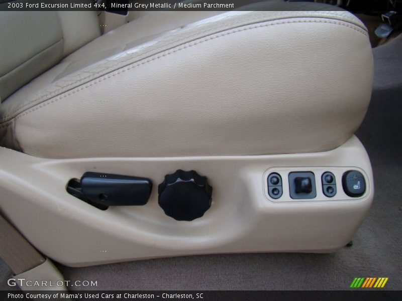 Front Seat of 2003 Excursion Limited 4x4