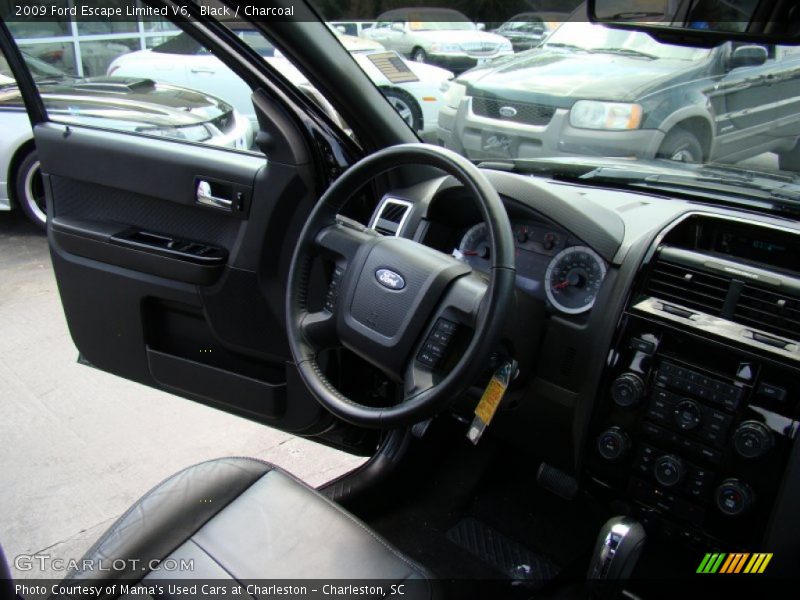 Black / Charcoal 2009 Ford Escape Limited V6