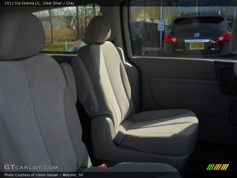 Clear Silver / Gray 2011 Kia Sedona LX