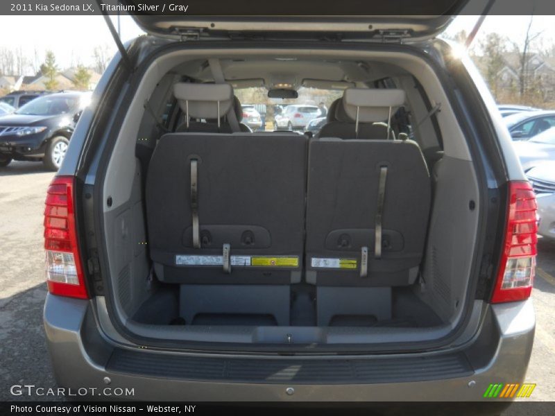 Titanium Silver / Gray 2011 Kia Sedona LX