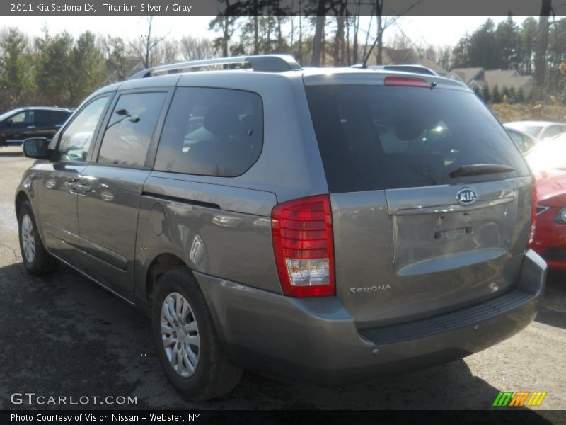 Titanium Silver / Gray 2011 Kia Sedona LX