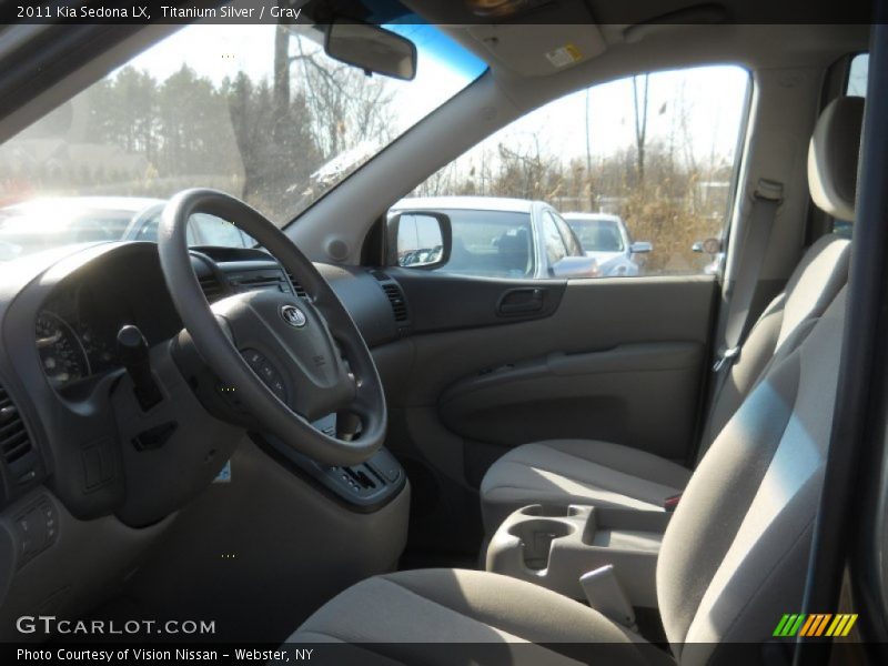 Titanium Silver / Gray 2011 Kia Sedona LX