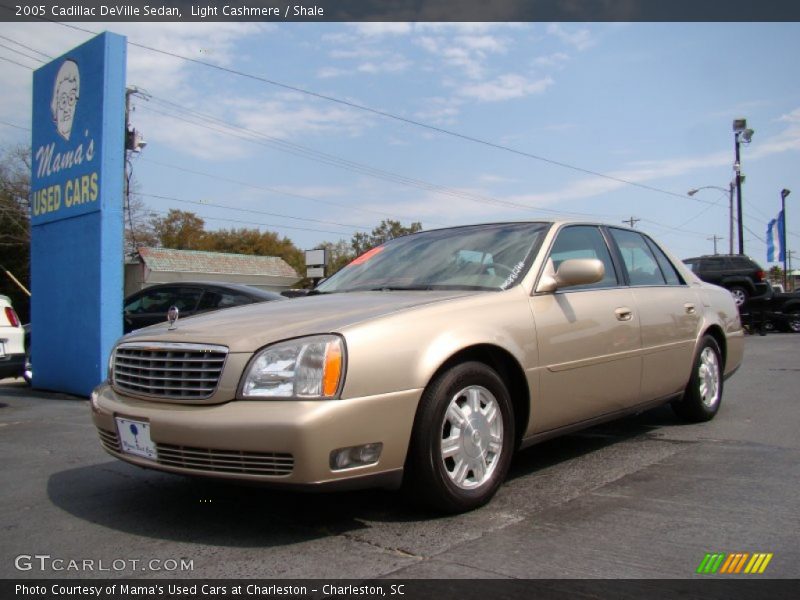 Light Cashmere / Shale 2005 Cadillac DeVille Sedan