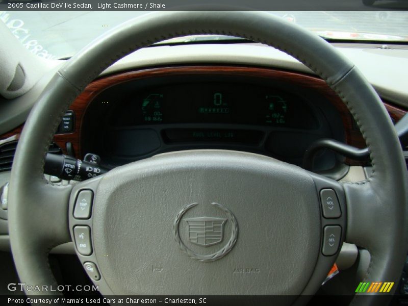 Light Cashmere / Shale 2005 Cadillac DeVille Sedan