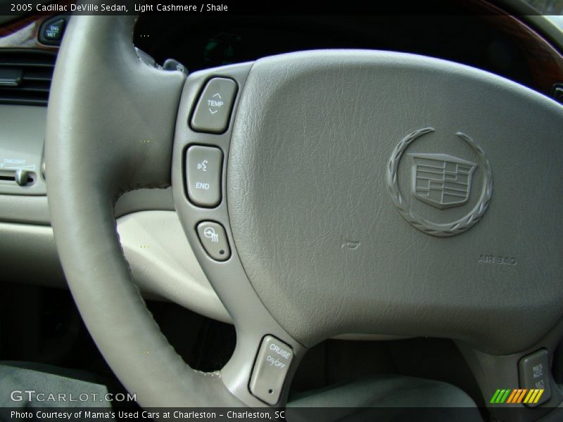 Light Cashmere / Shale 2005 Cadillac DeVille Sedan