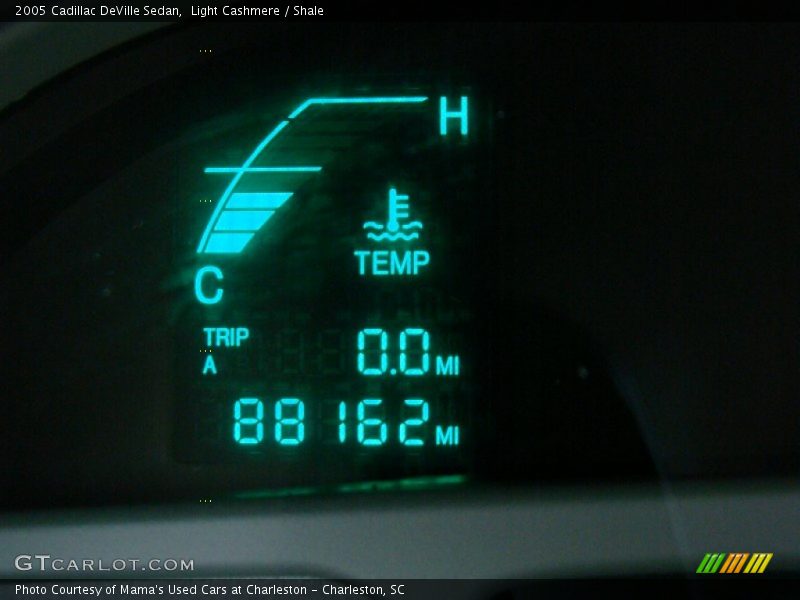 Light Cashmere / Shale 2005 Cadillac DeVille Sedan