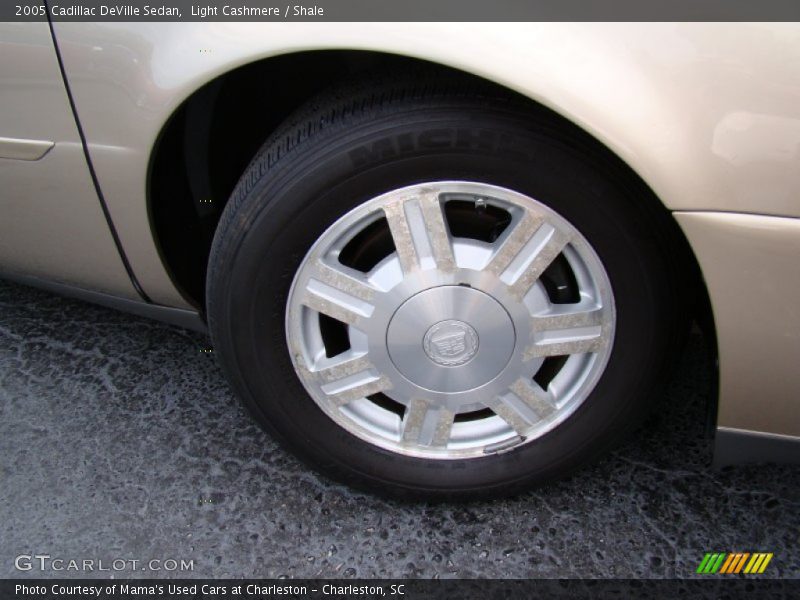  2005 DeVille Sedan Wheel