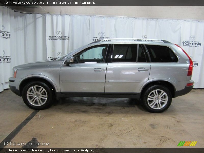 Electric Silver Metallic / Off Black 2011 Volvo XC90 3.2 AWD