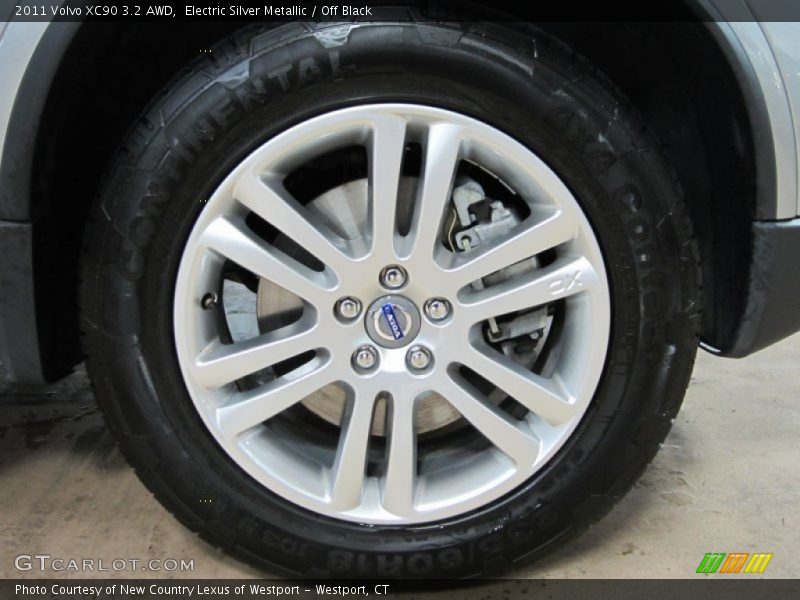 Electric Silver Metallic / Off Black 2011 Volvo XC90 3.2 AWD