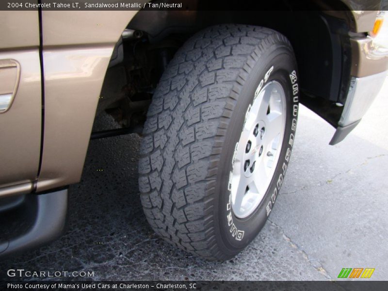 Sandalwood Metallic / Tan/Neutral 2004 Chevrolet Tahoe LT