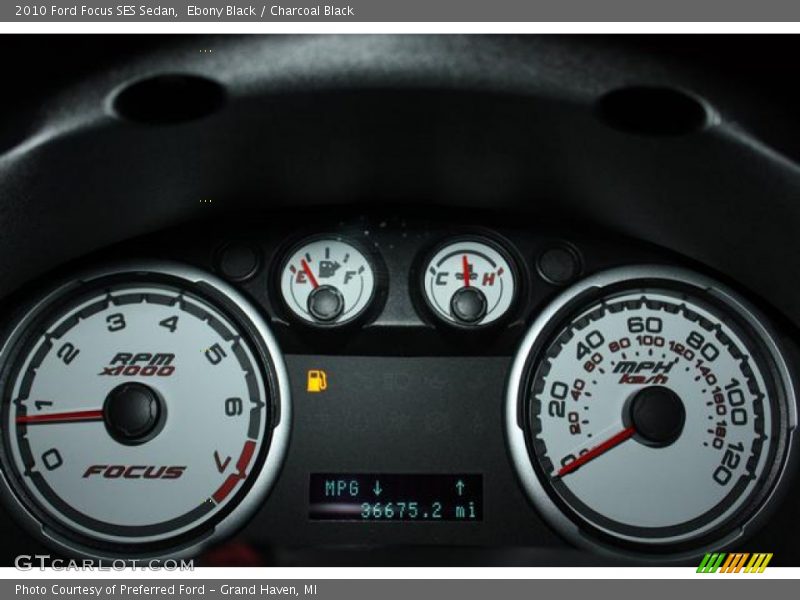 Ebony Black / Charcoal Black 2010 Ford Focus SES Sedan