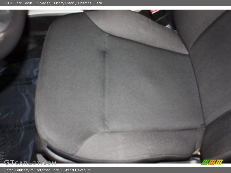 Ebony Black / Charcoal Black 2010 Ford Focus SES Sedan