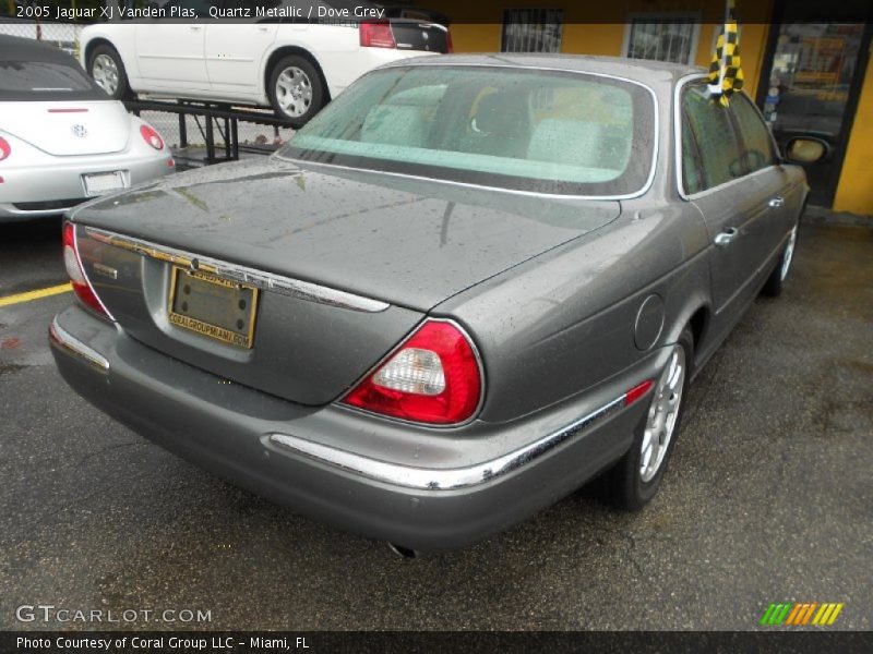Quartz Metallic / Dove Grey 2005 Jaguar XJ Vanden Plas