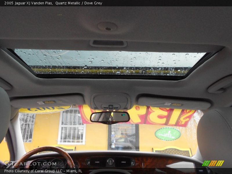 Quartz Metallic / Dove Grey 2005 Jaguar XJ Vanden Plas