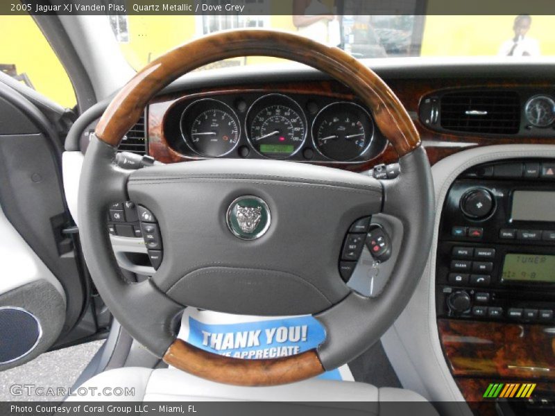 Quartz Metallic / Dove Grey 2005 Jaguar XJ Vanden Plas