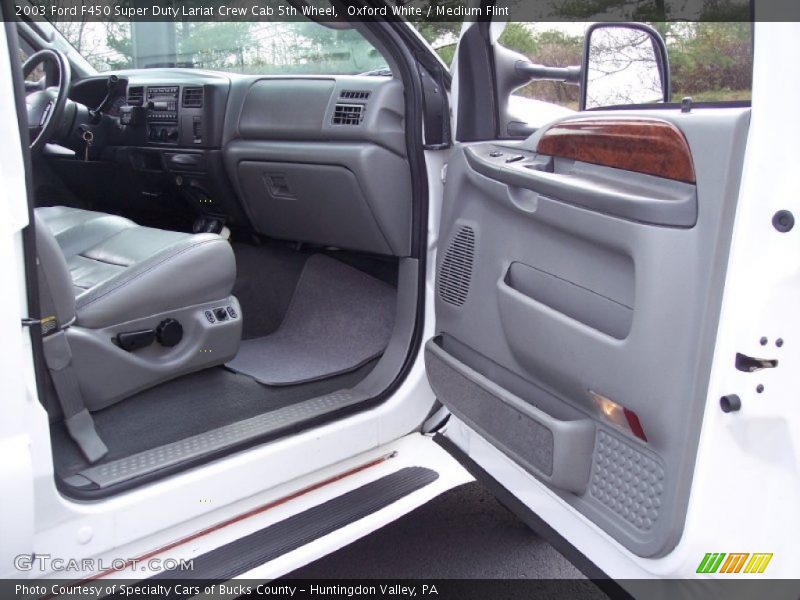  2003 F450 Super Duty Lariat Crew Cab 5th Wheel Medium Flint Interior