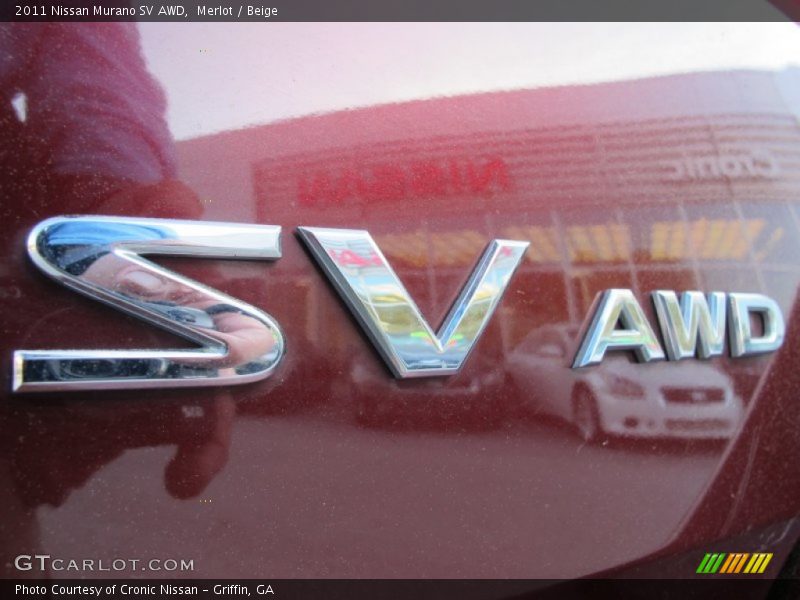  2011 Murano SV AWD Logo