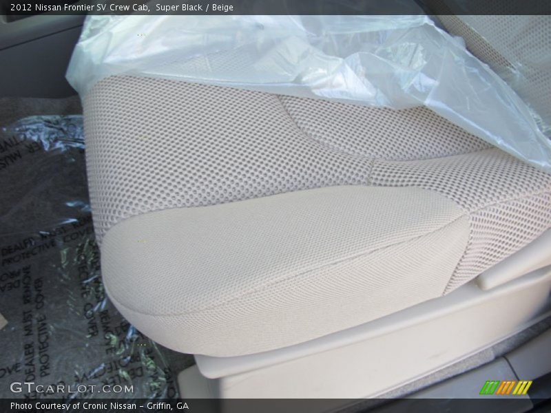 Super Black / Beige 2012 Nissan Frontier SV Crew Cab
