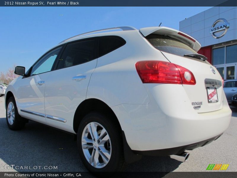 Pearl White / Black 2012 Nissan Rogue SV