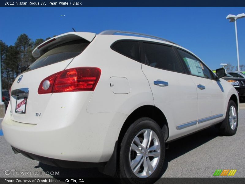 Pearl White / Black 2012 Nissan Rogue SV