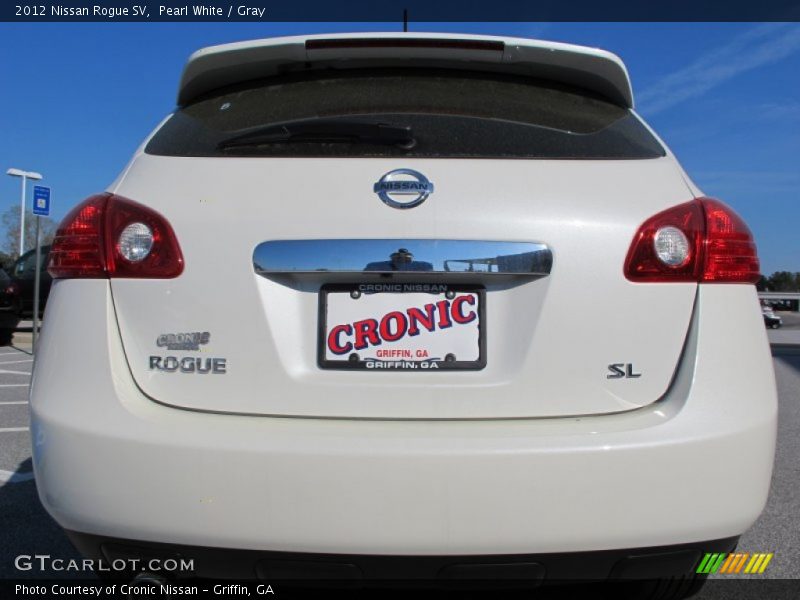 Pearl White / Gray 2012 Nissan Rogue SV