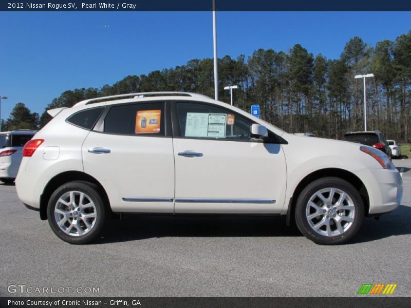 Pearl White / Gray 2012 Nissan Rogue SV