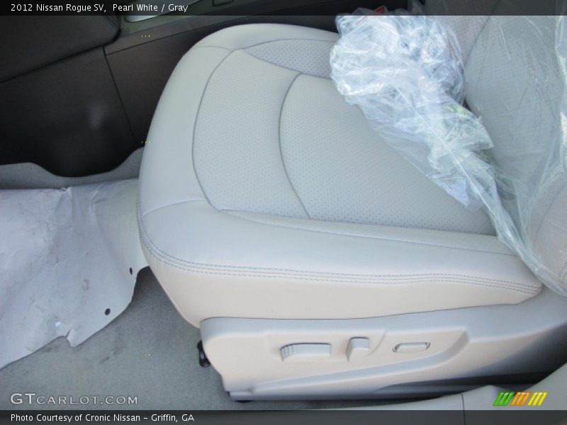 Pearl White / Gray 2012 Nissan Rogue SV