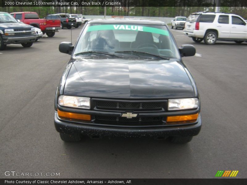 Onyx Black / Graphite 2000 Chevrolet S10 Xtreme Regular Cab