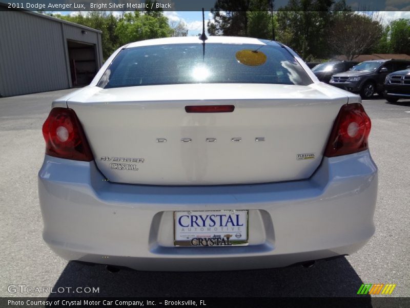 Bright Silver Metallic / Black 2011 Dodge Avenger Lux