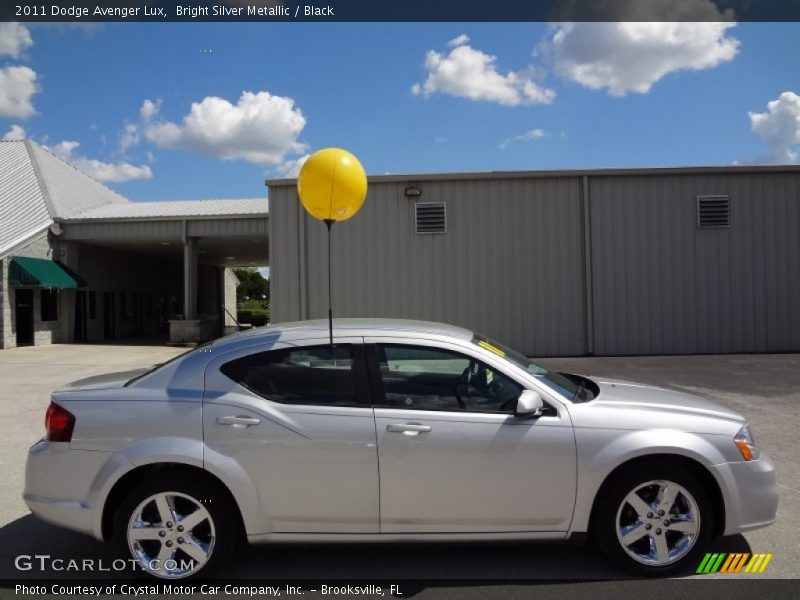 Bright Silver Metallic / Black 2011 Dodge Avenger Lux