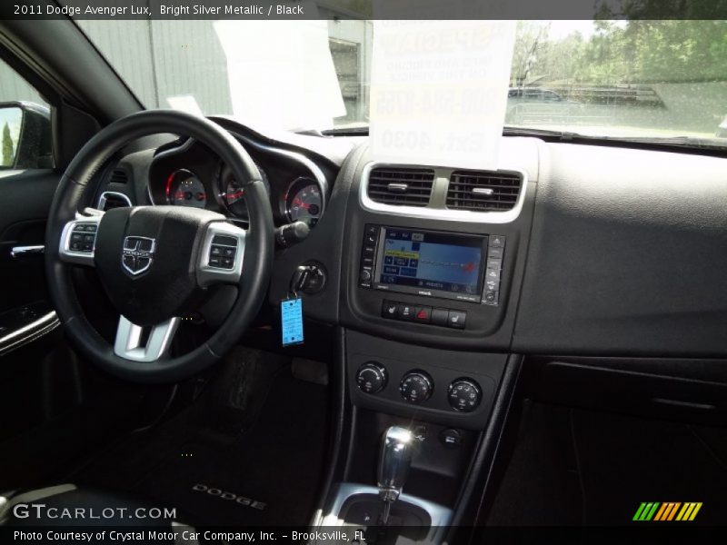 Bright Silver Metallic / Black 2011 Dodge Avenger Lux