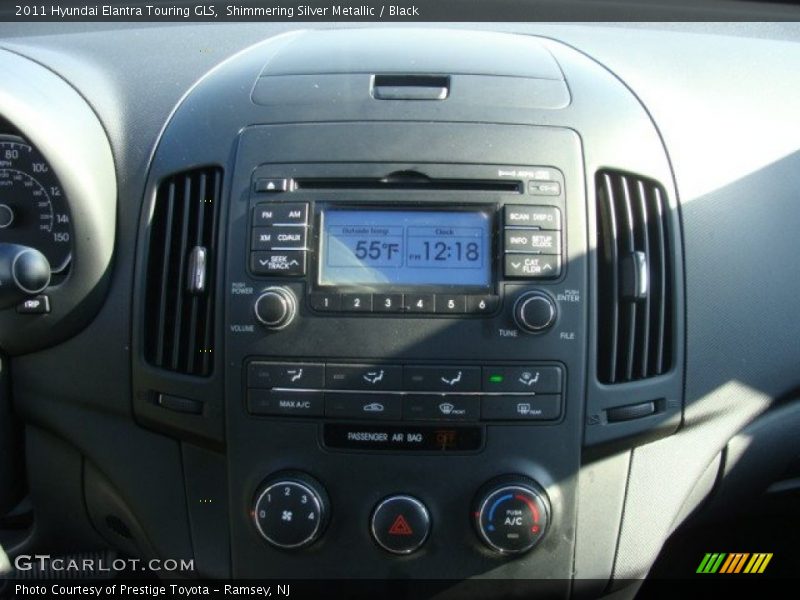 Shimmering Silver Metallic / Black 2011 Hyundai Elantra Touring GLS