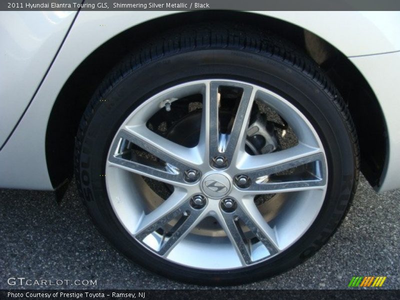 Shimmering Silver Metallic / Black 2011 Hyundai Elantra Touring GLS